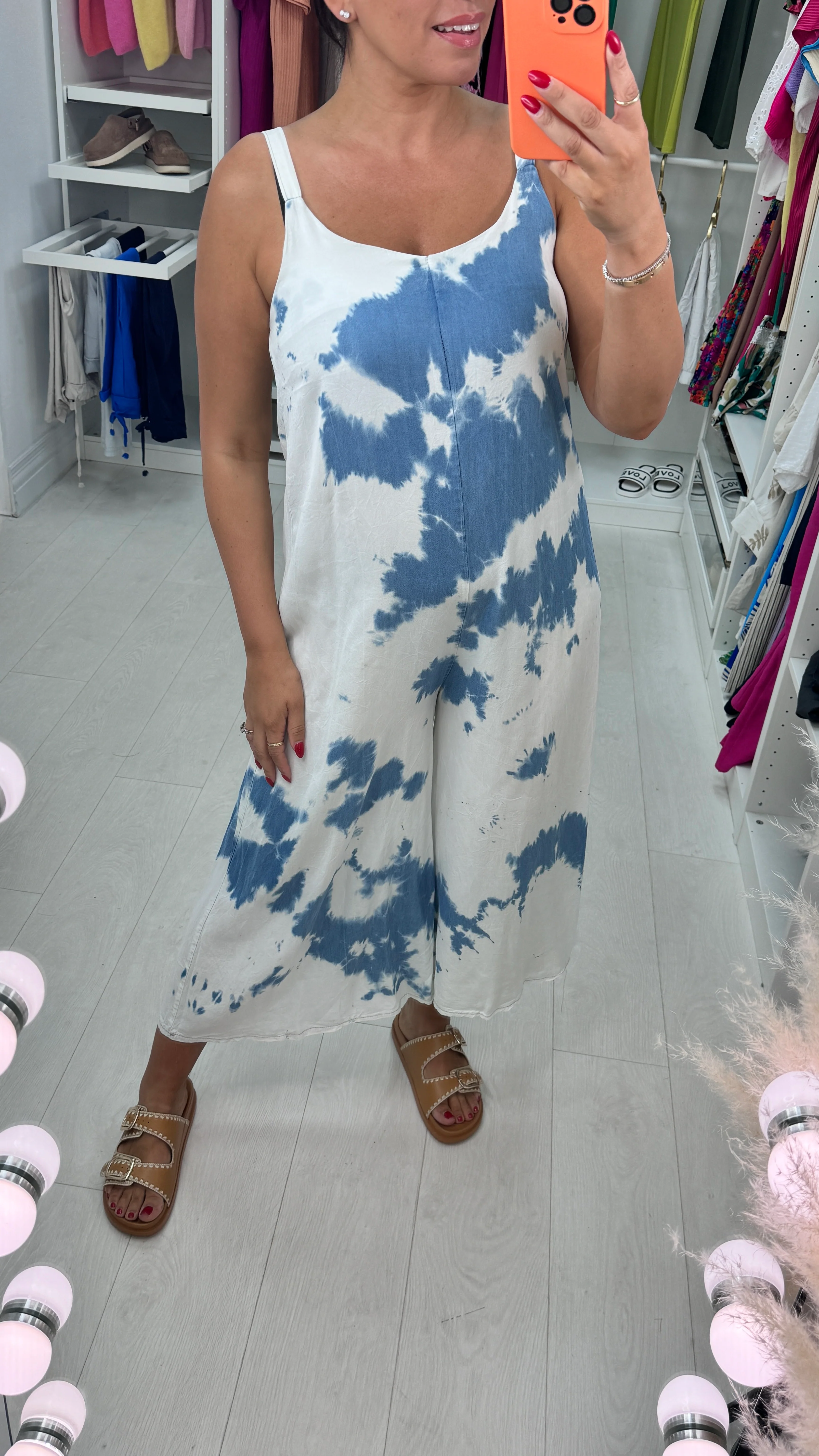 SALE ITEMS NO FURTHER DISCOUNT